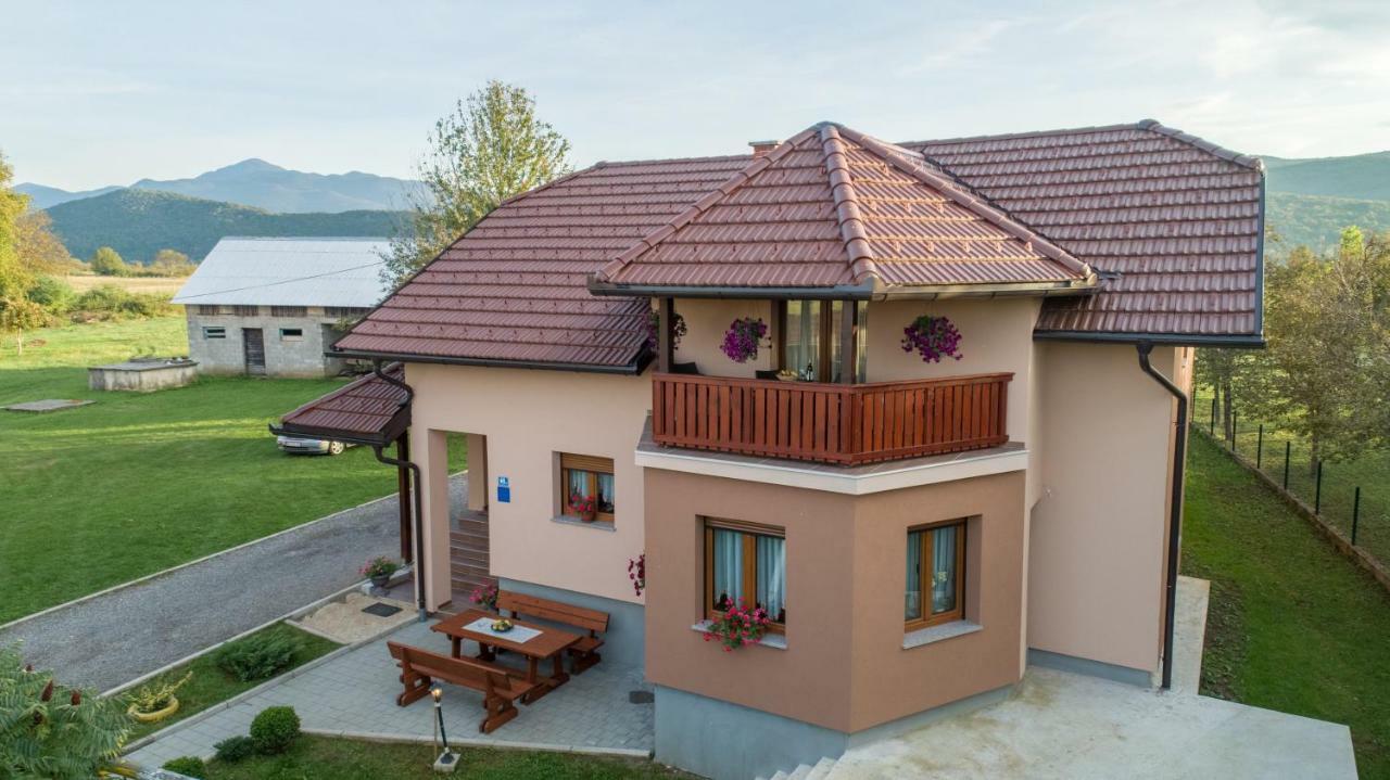Apartment Ivan & Iva Gornji Vaganac Exterior foto